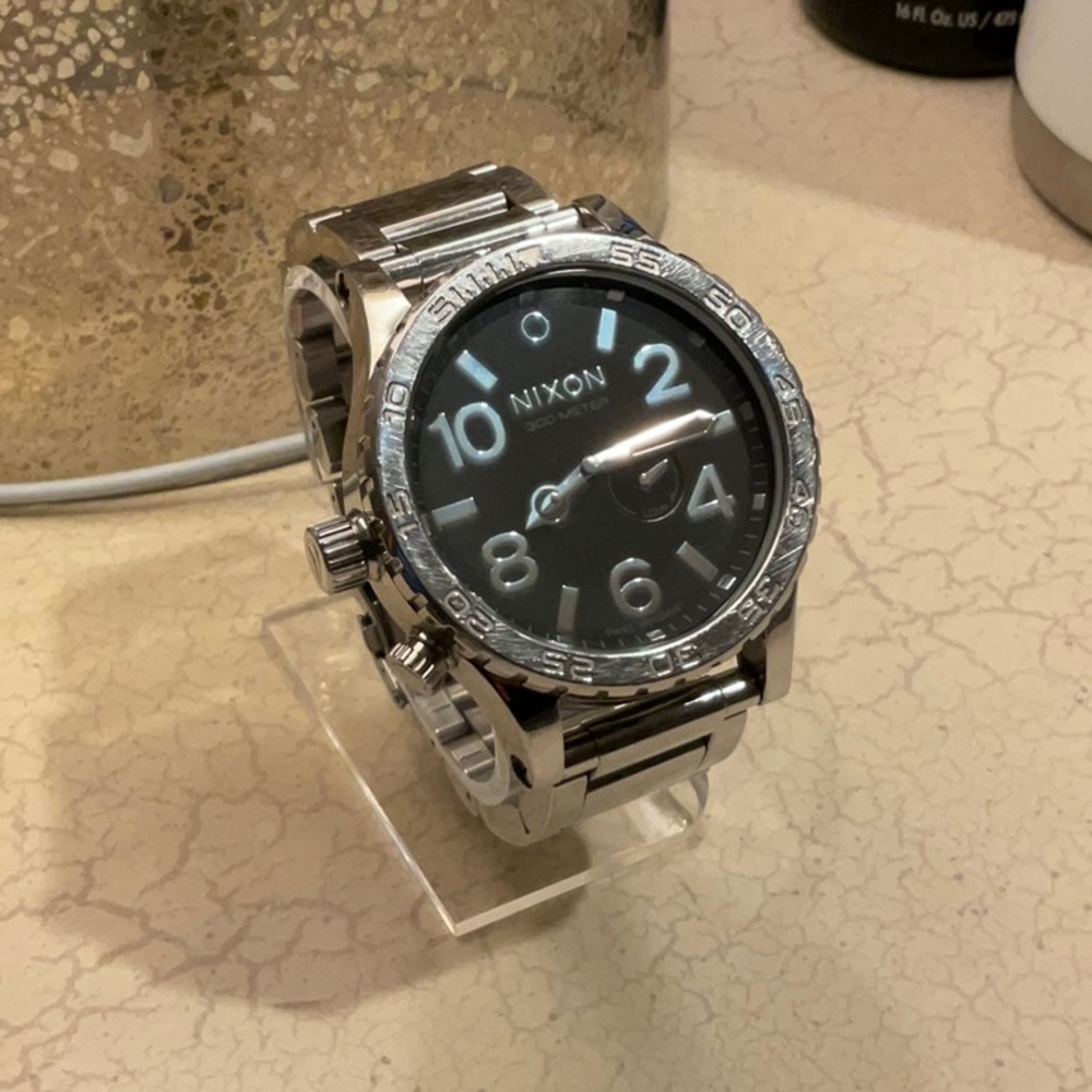 Nixon 51-30 oversized stainless steel watch black face Chrome finish